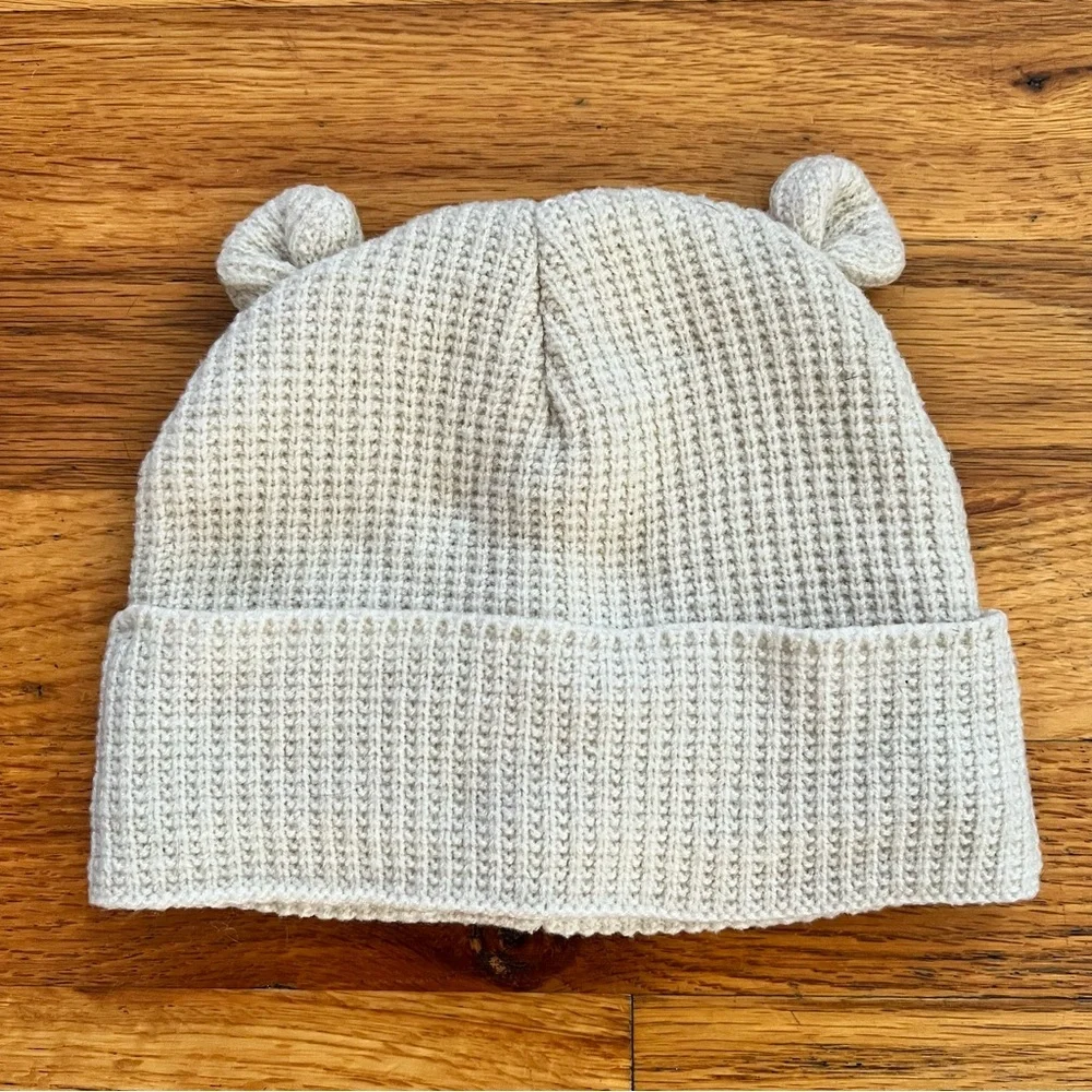 Cream knit beanie baby hat with bear ears wonder nation EUC #kidcore #winterwear
